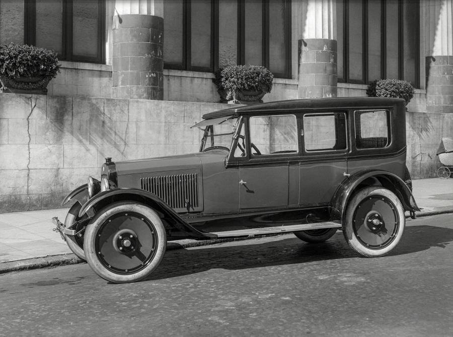  Chalmers Model 35-C Touring with California Top 1921 года  (фото 1 из 1)